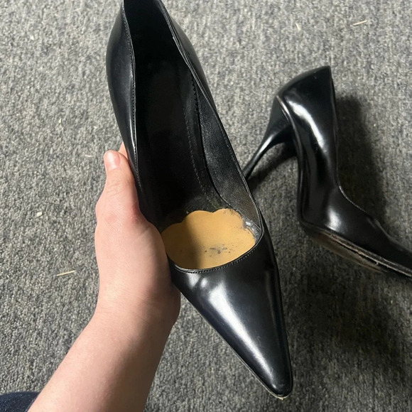 Gucci Black Stiletto Pump Pointed Toe Heels, size 36 - Picture 4 of 13